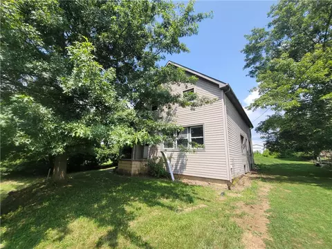 3013 Leechburg Rd, New Kensington, PA 15068