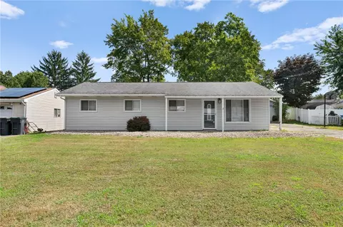 313 Byron Cir, Cranberry, PA 16066