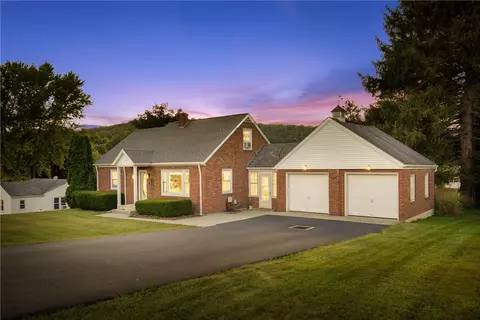 200 Hickory St, Davidsville, PA 15928