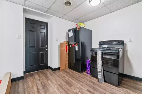 934 5th Ave, Coraopolis, PA 15108 photo 36