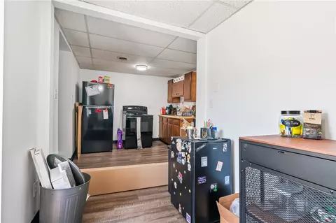 934 5th Ave, Coraopolis, PA 15108 photo 39