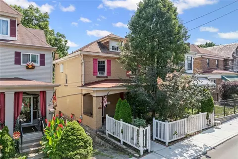 1421 Westfield St, Pittsburgh, PA 15216