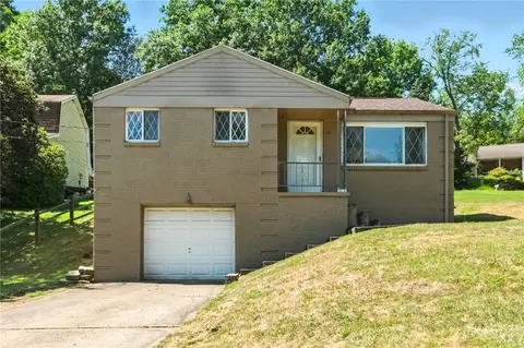 21 12 Mcmichael, Carnegie, PA 15106