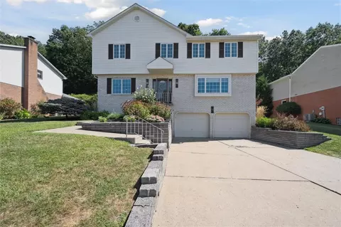710 Reamer Dr, Carnegie, PA 15106