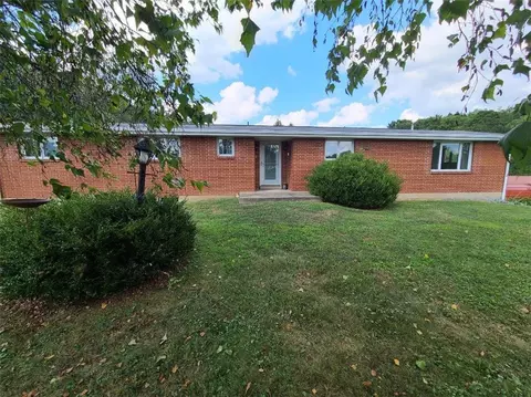 57 N Ridge Rd, Shelocta, PA 15774