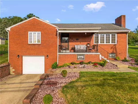 106 Demar Blvd, Canonsburg, PA 15317