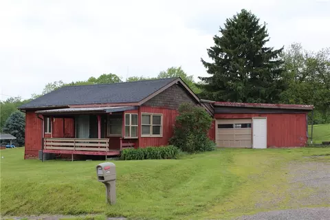 419 Washington Pike, Avella, PA 15312