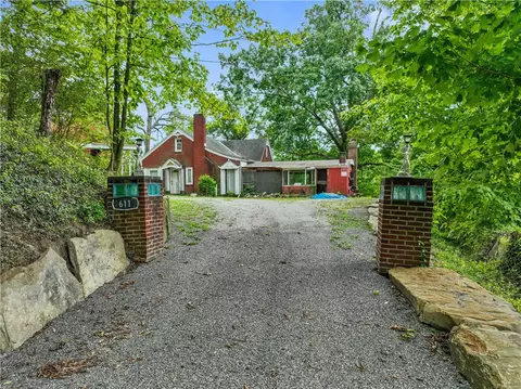 611 Payne Hill Rd, Clairton, PA 15025