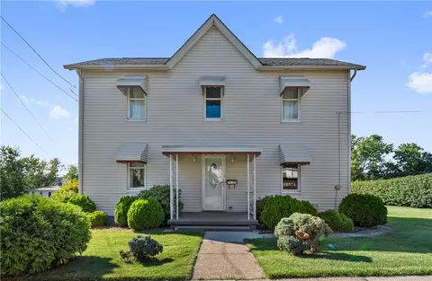 800 Forest St, Latrobe, PA 15650