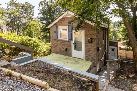 8534 Westwood Rd, Pittsburgh, PA 15235