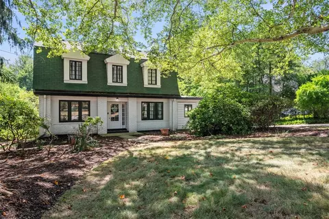 853 W Ingomar Rd, Pittsburgh, PA 15237