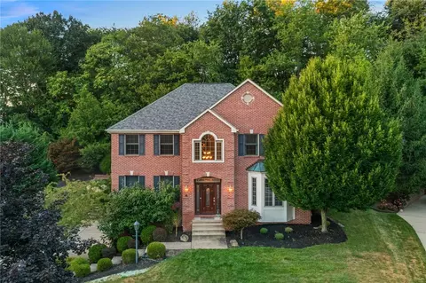 628 Cheshire Dr, Seven Fields, PA 16046