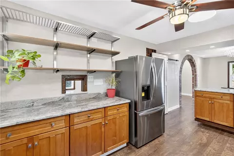Kitchen - 1320 Eckert Rd, Monaca, PA 15061 photo 2 of 2