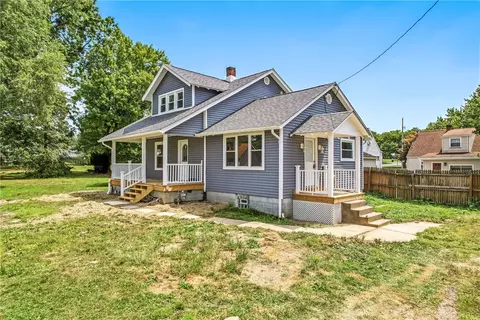 674 Deforest Ct, Sharon, PA 16146