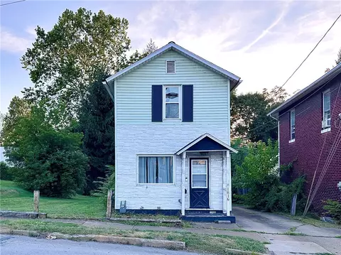 1816 Moravia St, New Castle, PA 16101