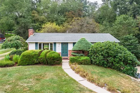 815 Valley St, Mcdonald, PA 15057