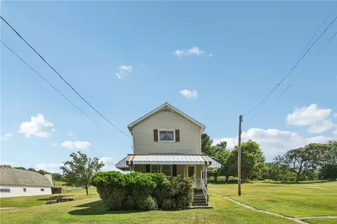 107 Moglia Ln, Apollo, PA 15613