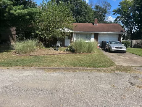 307 Aqua Ct, Mckeesport, PA 15135