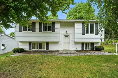 254 Harvey Dr, Seneca, PA 16346