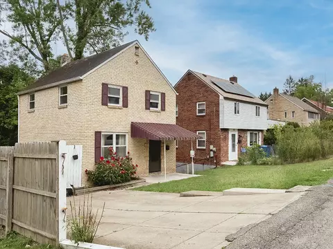 751 Parkway, Pittsburgh, PA 15235