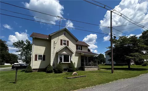 171 9th St, New Florence, PA 15944