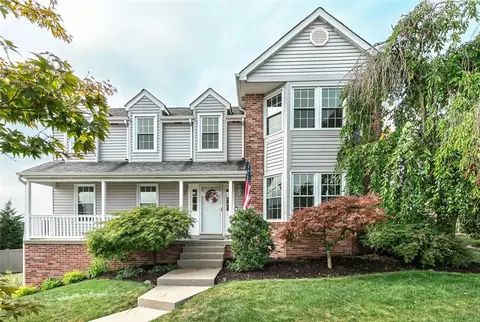 2420 Bonnie Dell Dr, South Park, PA 15129
