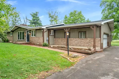 900 Collinsburg Rd, West Newton, PA 15089