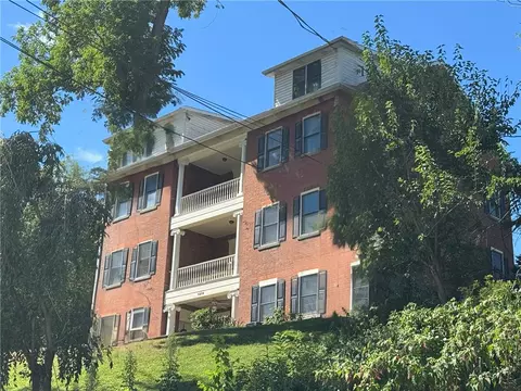 1319 Riverside Dr #200, Beaver, PA 15009