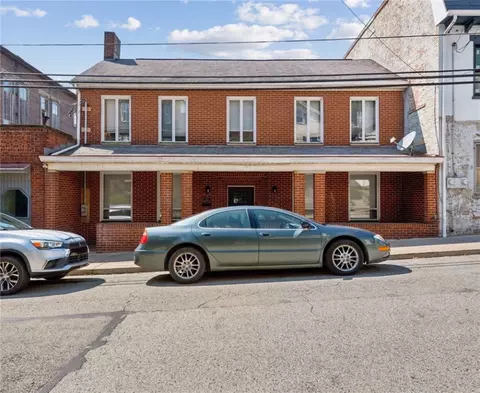 121 N 2nd St, West Newton, PA 15089