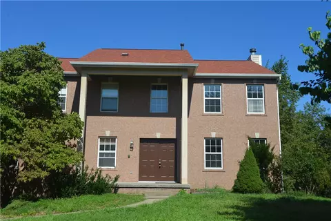 3202 Waterford Ct, Pittsburgh, PA 15238