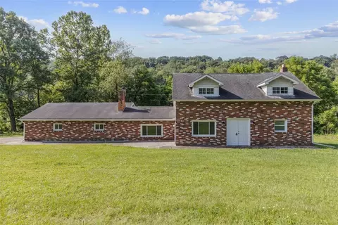 564 Bartleyville Rd, Burgettstown, PA 15021