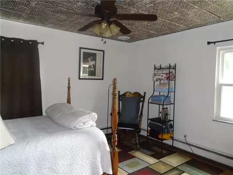 Bedroom - 140 Front St, Mount Morris, PA 15349 photo 3 of 6