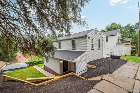 1819 Craig St, Mckeesport, PA 15132