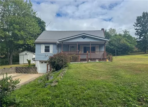 226 Suie, Johnstown, PA 15904