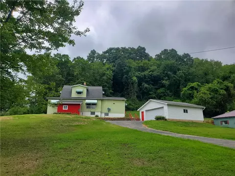 146 Main St, Freeport, PA 16229