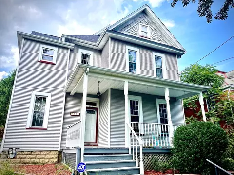 224 W Pearl St, Butler, PA 16001