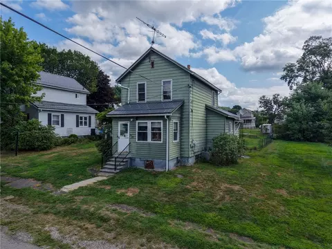 25 Church Rd, Ernest, PA 15739