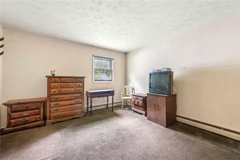 Bedroom - 1298 Old State Rd, Apollo, PA 15613 photo 1 of 5
