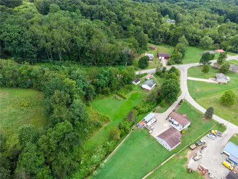 View/Area - 1298 Old State Rd, Apollo, PA 15613 photo 3 of 4