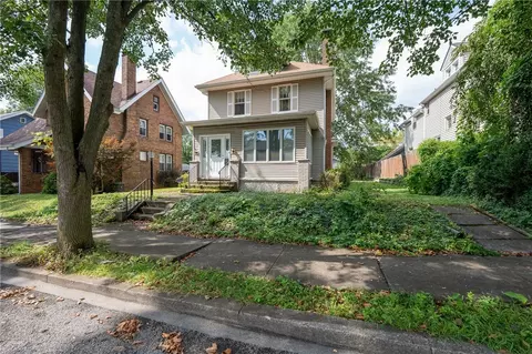 740 Walnut St, Latrobe, PA 15650