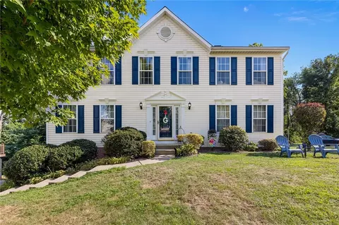 1206 Crescent Boulevard Ext, Crescent, PA 15046