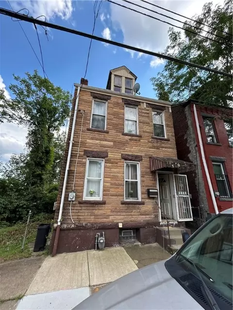 2428 Webster Ave, Pittsburgh, PA 15219
