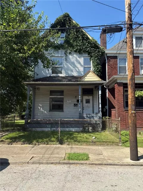 2775 Zephyr Ave, Pittsburgh, PA 15204