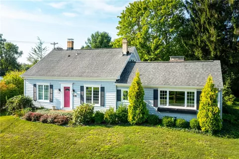 3945 Tuscarawas Rd, Beaver, PA 15009