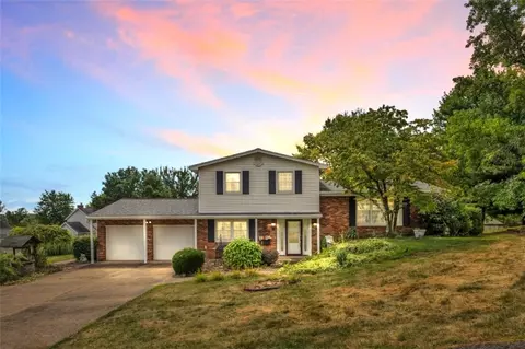 1026 Dale Rd, Finleyville, PA 15332