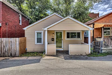 410 Bach Ave, Greensburg, PA 15601