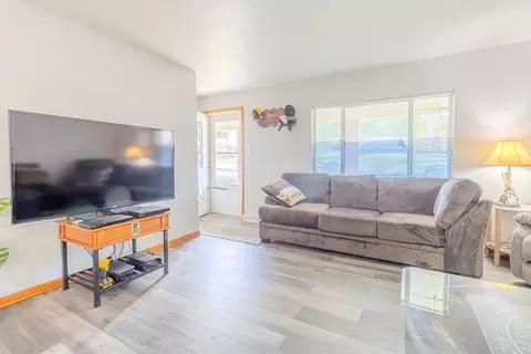Living - 5847-5853 Roosevelt Ave, Export, PA 15632 photo 1 of 6