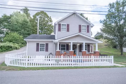 303 North Ave, Midway, PA 15060