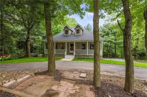 547 Mercer Rd, Butler, PA 16001