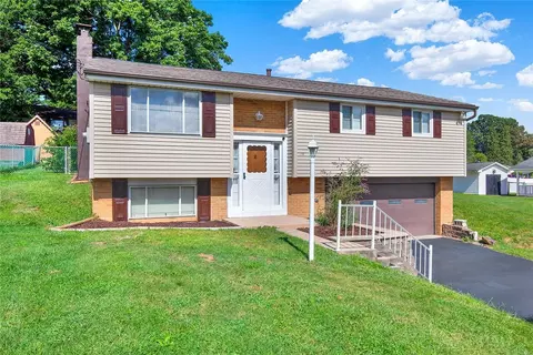 1213 W Fir Dr, Latrobe, PA 15650